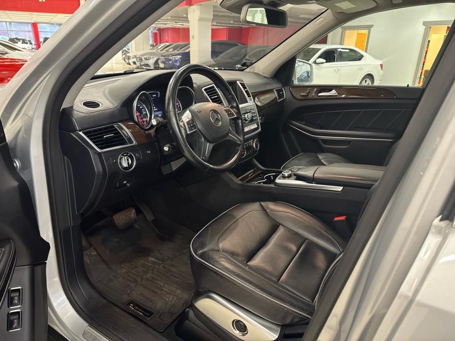 MERCEDES-BENZ GL 2013