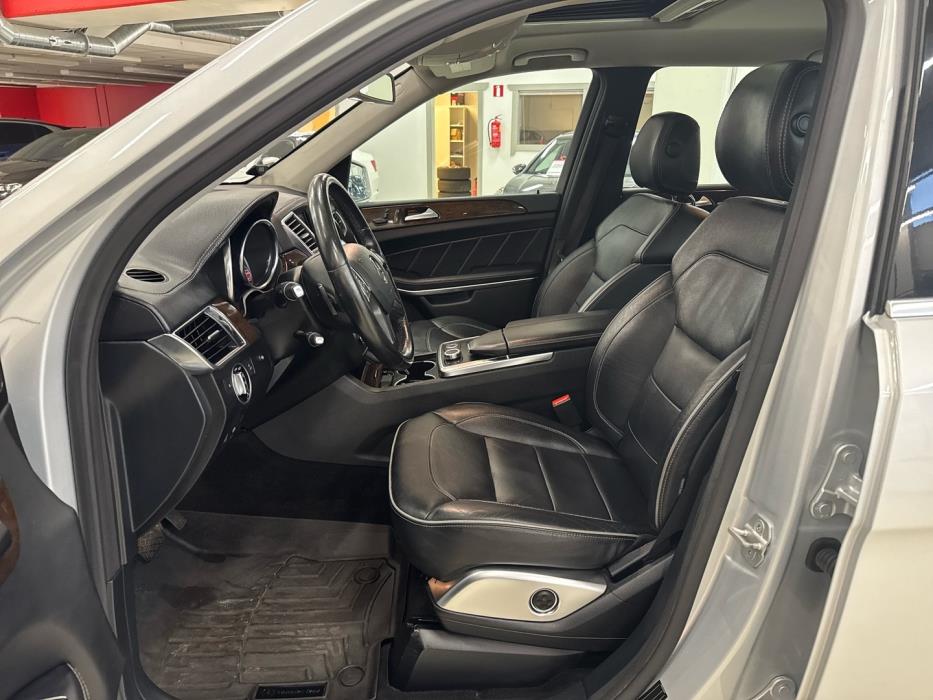 MERCEDES-BENZ GL 2013