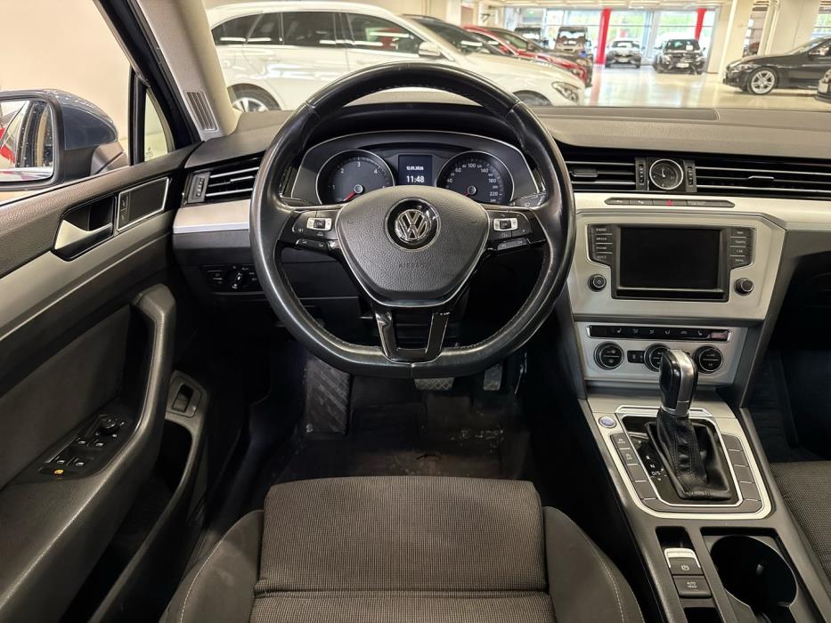 VOLKSWAGEN Passat 2015
