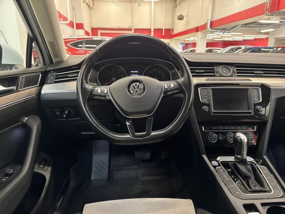 VOLKSWAGEN Passat 2015