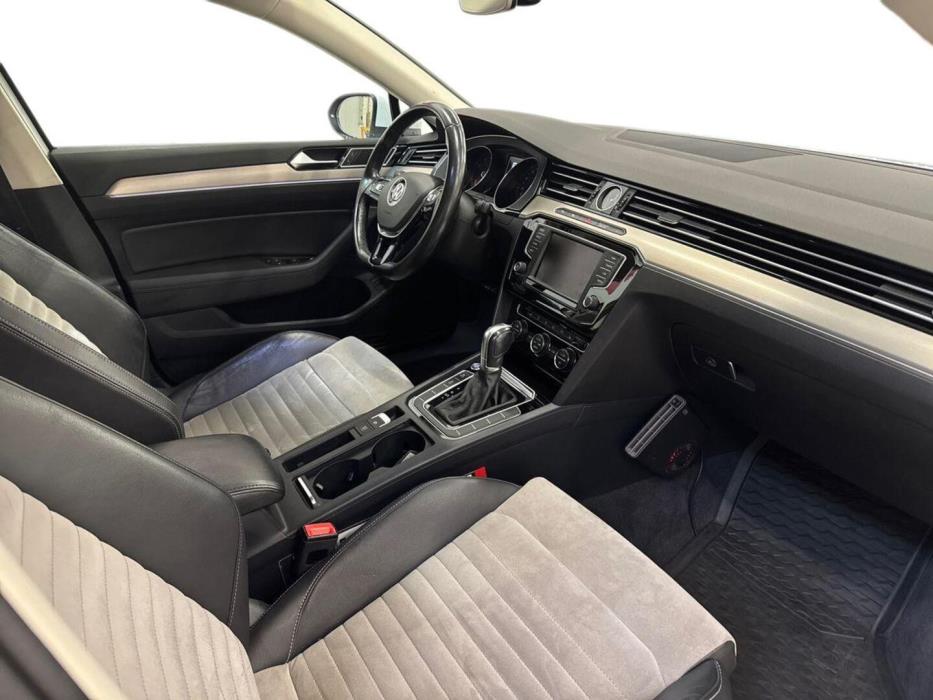 VOLKSWAGEN Passat 2015