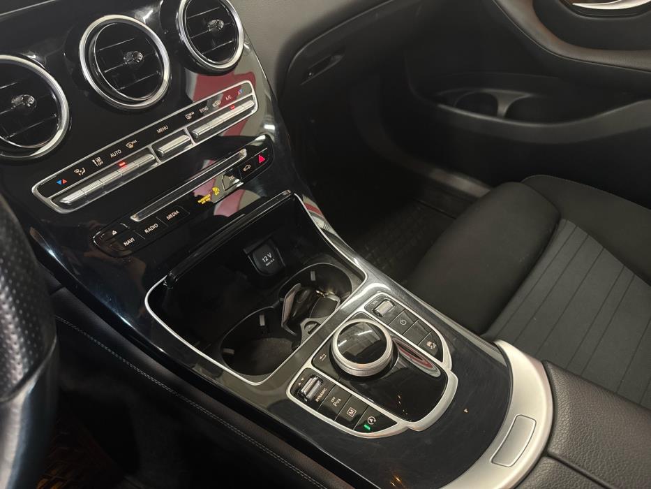 MERCEDES-BENZ GLC 2016