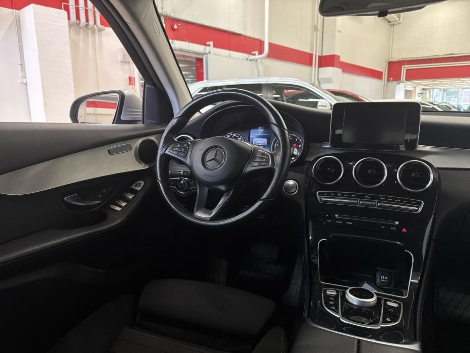 MERCEDES-BENZ GLC 2016