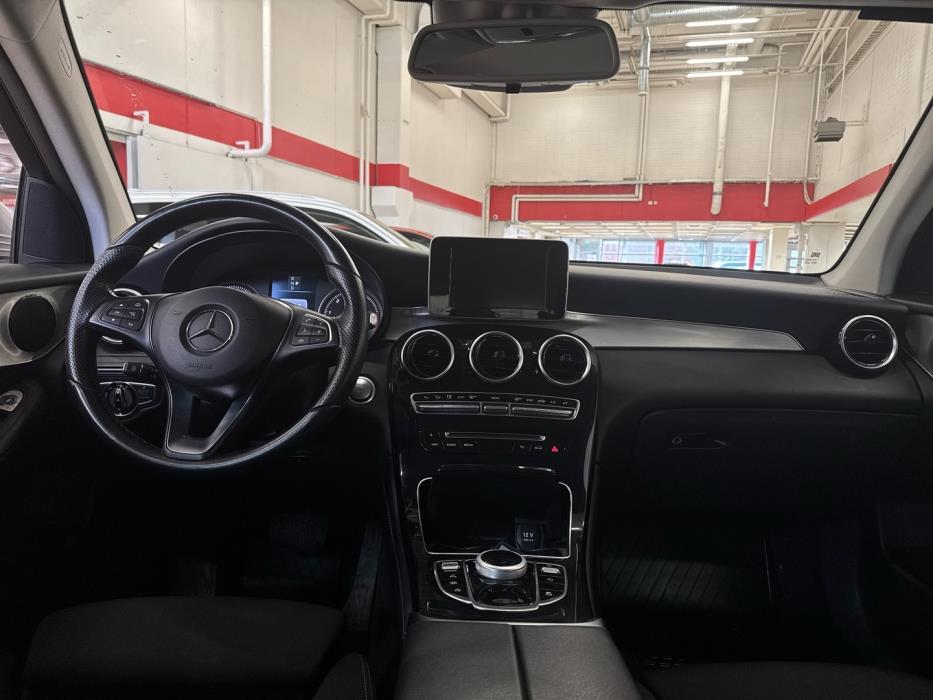 MERCEDES-BENZ GLC 2016
