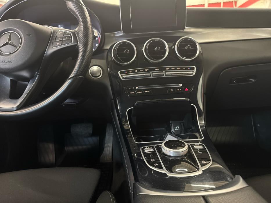 MERCEDES-BENZ GLC 2016