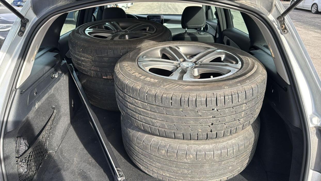 MERCEDES-BENZ GLC 2016