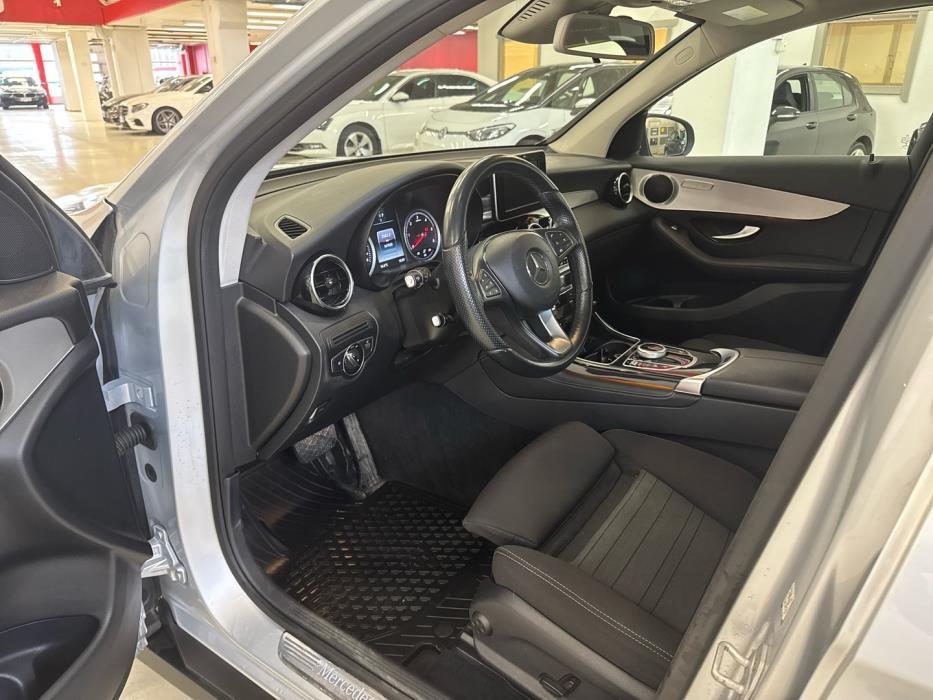 MERCEDES-BENZ GLC 2016