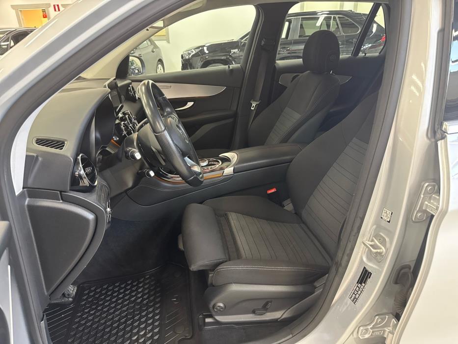 MERCEDES-BENZ GLC 2016