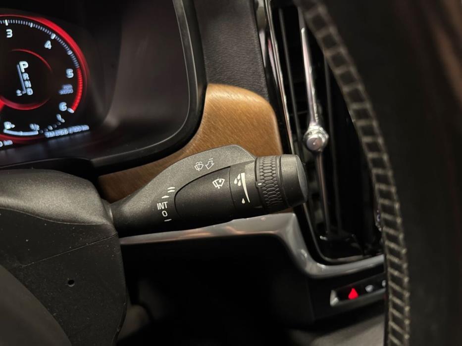 VOLVO S90 2016
