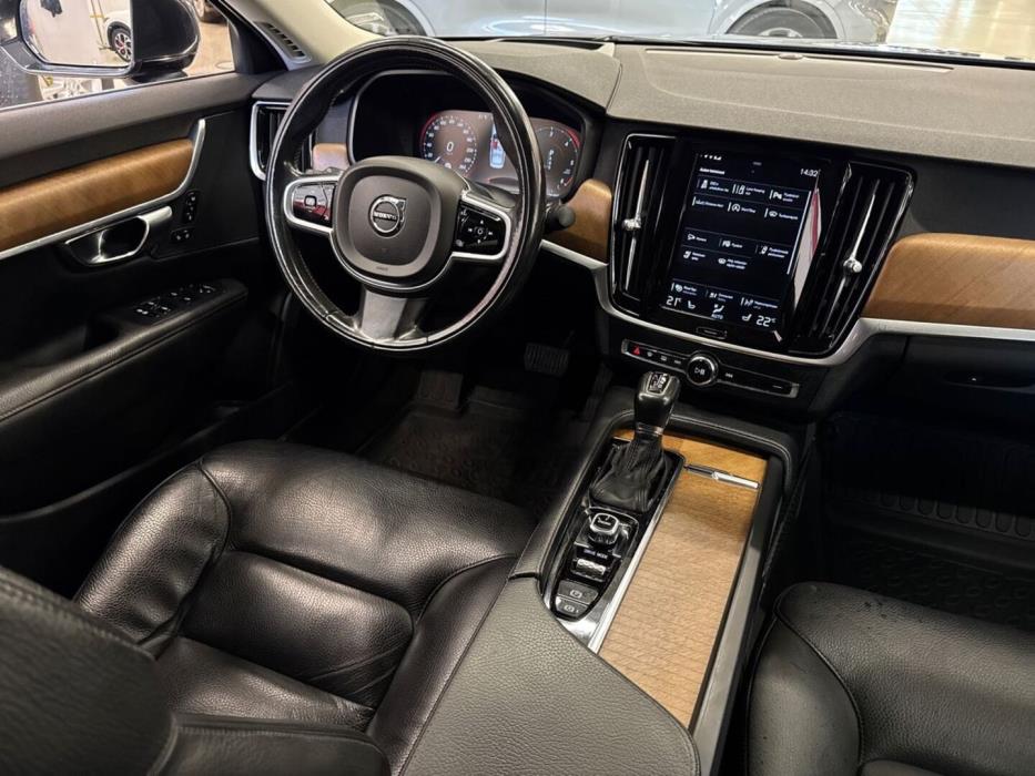 VOLVO S90 2016