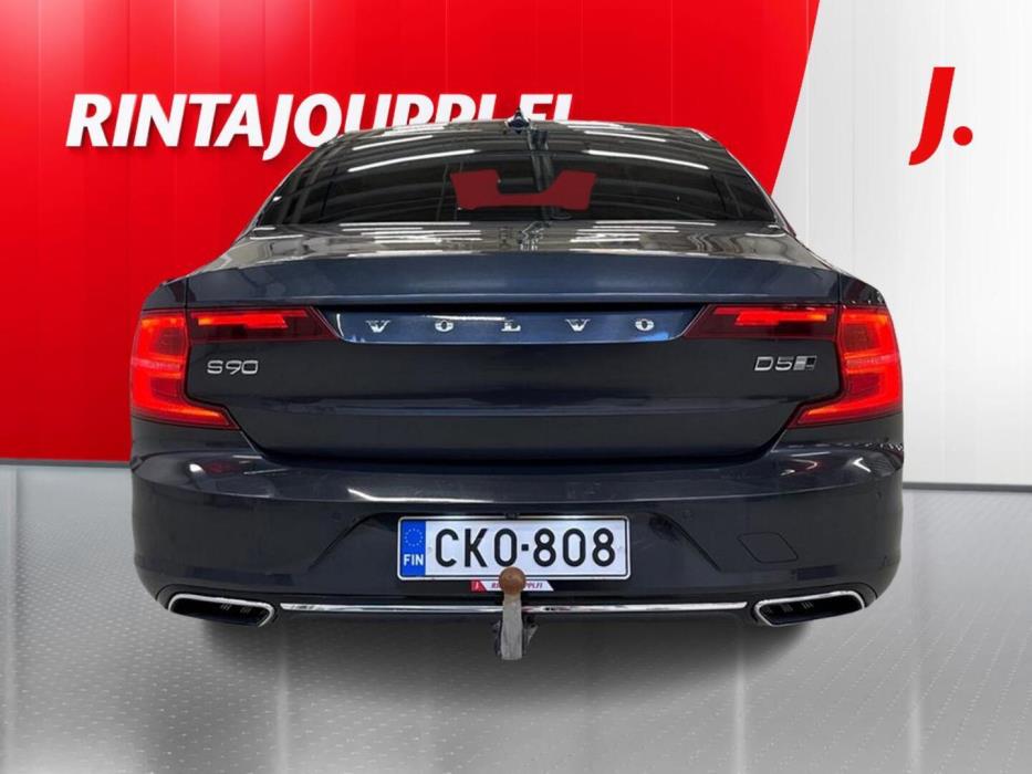 VOLVO S90 2016