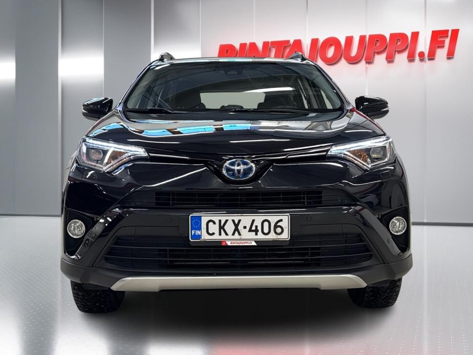 TOYOTA RAV4 2018