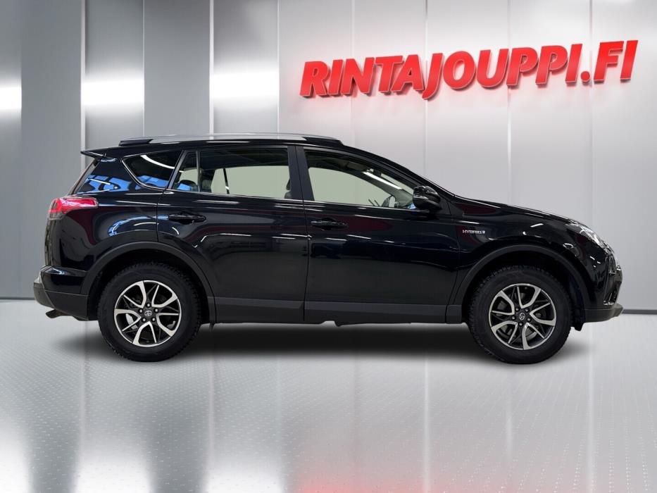TOYOTA RAV4 2018