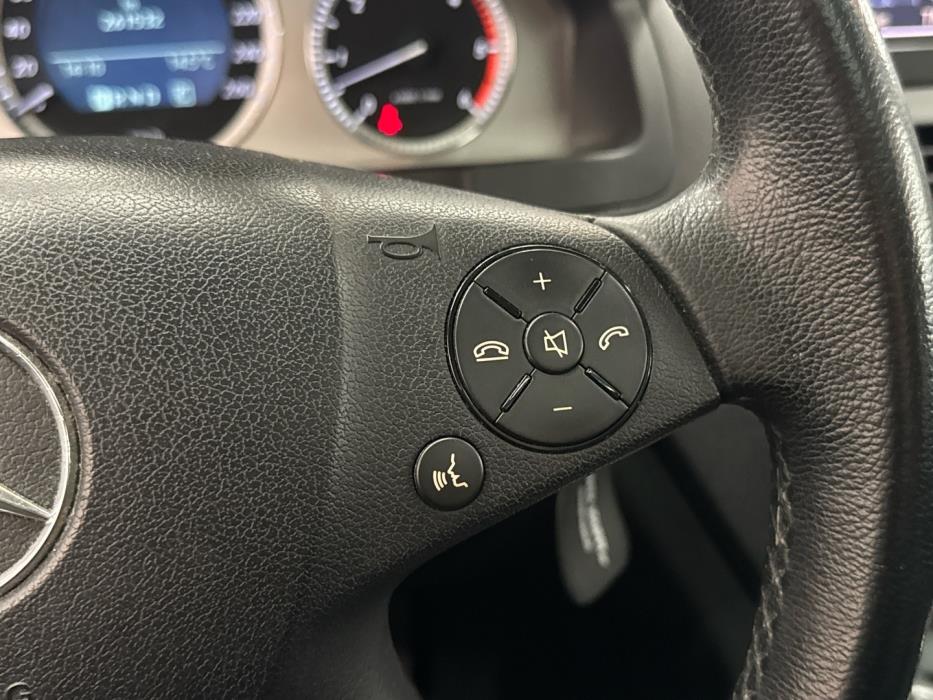 MERCEDES-BENZ C 2009