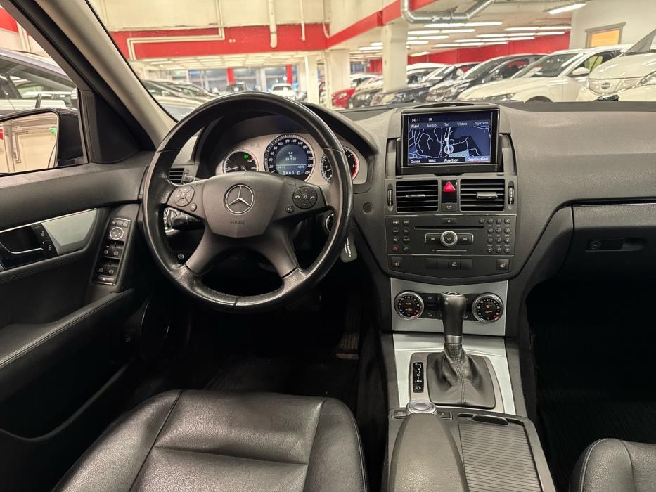 MERCEDES-BENZ C 2009