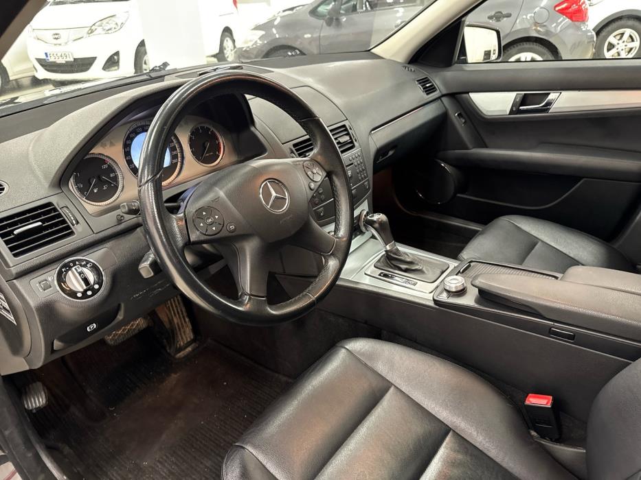 MERCEDES-BENZ C 2009