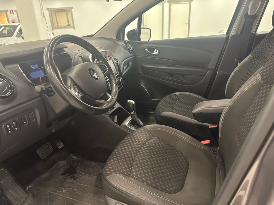 RENAULT Captur 2019