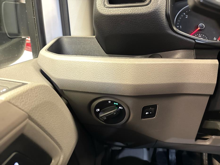 VOLKSWAGEN Crafter 2018