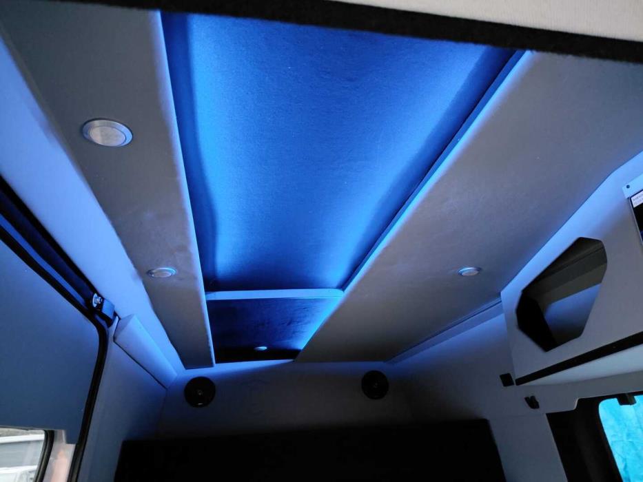 VOLKSWAGEN Crafter 2018