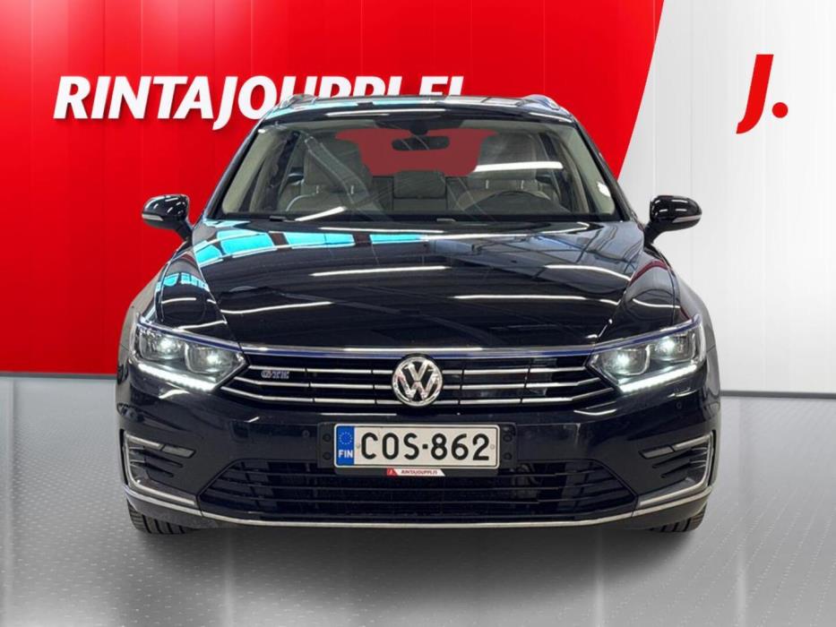 VOLKSWAGEN Passat 2016