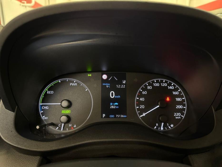 TOYOTA Yaris 2021
