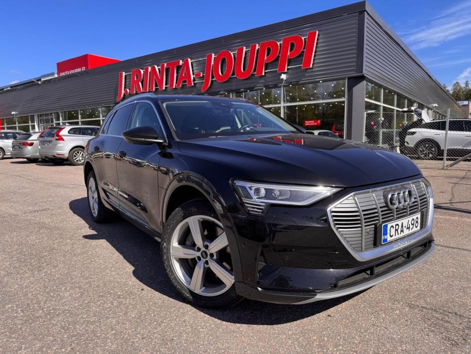 AUDI e-tron 2021