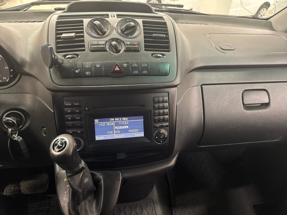 MERCEDES-BENZ Vito 2012