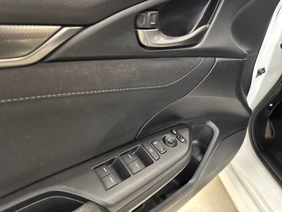 HONDA Civic 2018