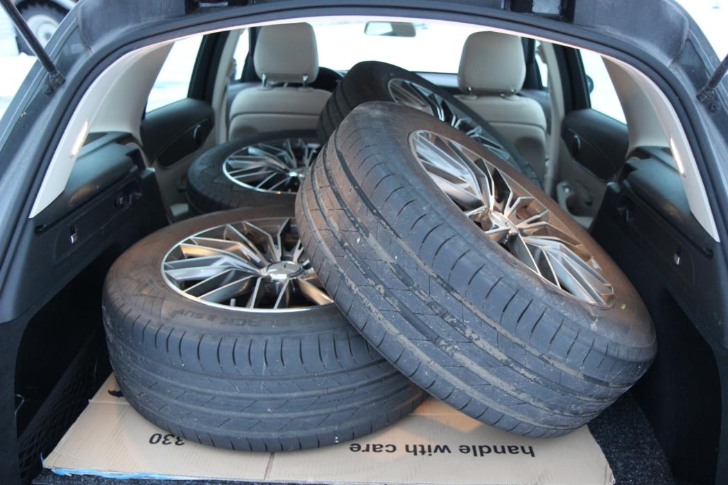 MERCEDES-BENZ GLC 2017