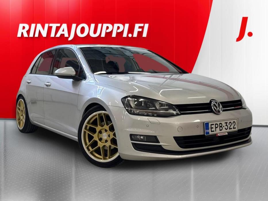 VOLKSWAGEN Golf 2014