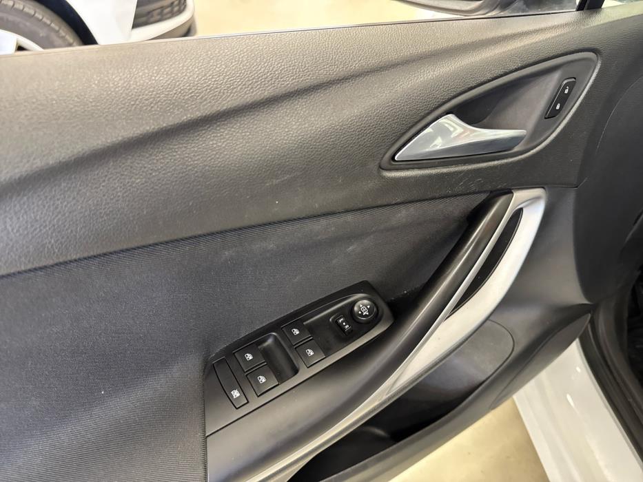 OPEL Astra 2020