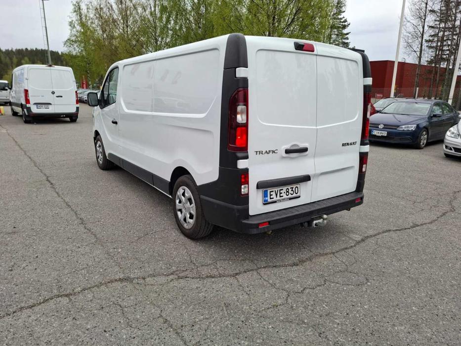 RENAULT Trafic 2024