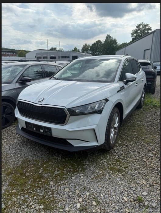 SKODA Enyaq 2023