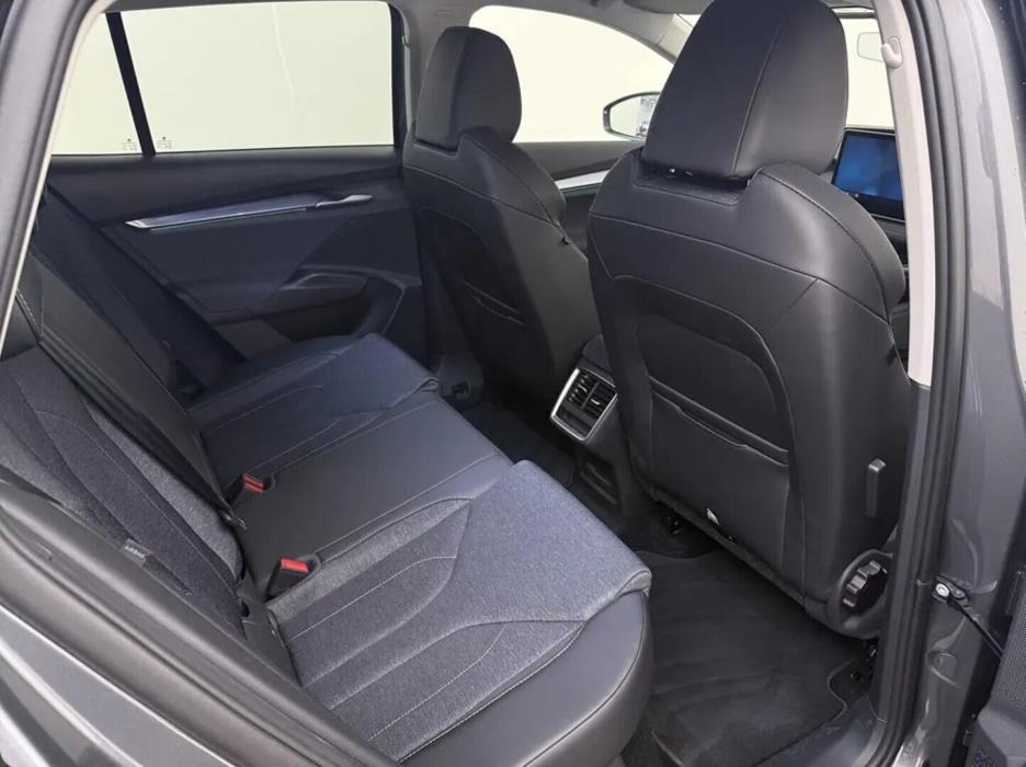 SKODA Elroq 2026