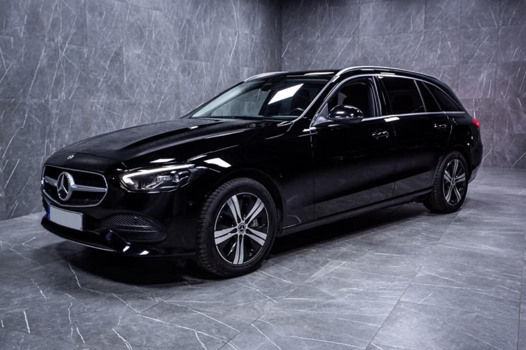 MERCEDES-BENZ C 2023