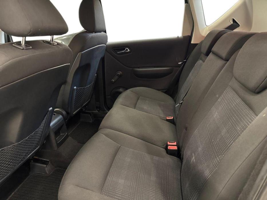 MERCEDES-BENZ A 2009