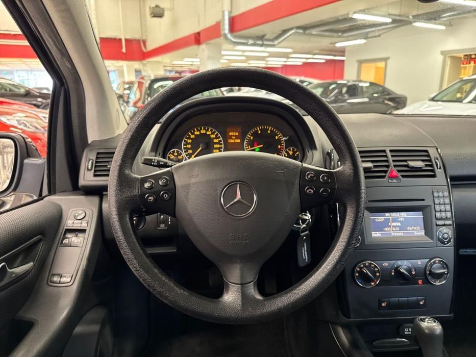 MERCEDES-BENZ A 2009