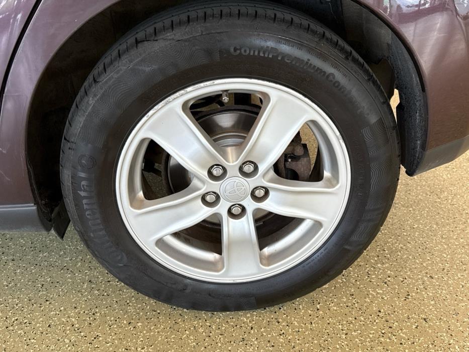 TOYOTA Urban Cruiser 2011