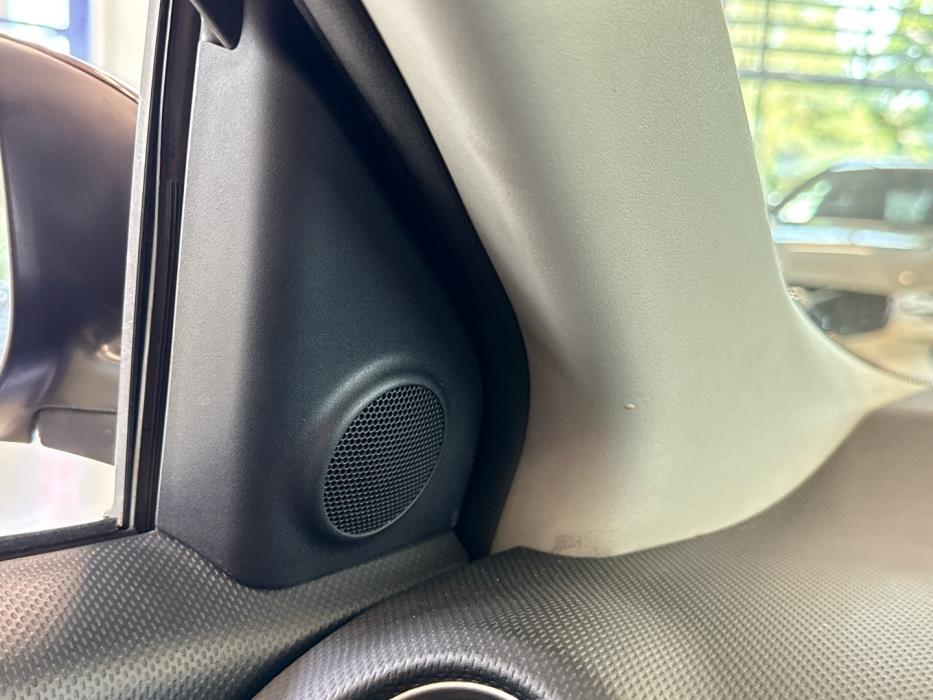 TOYOTA Urban Cruiser 2011