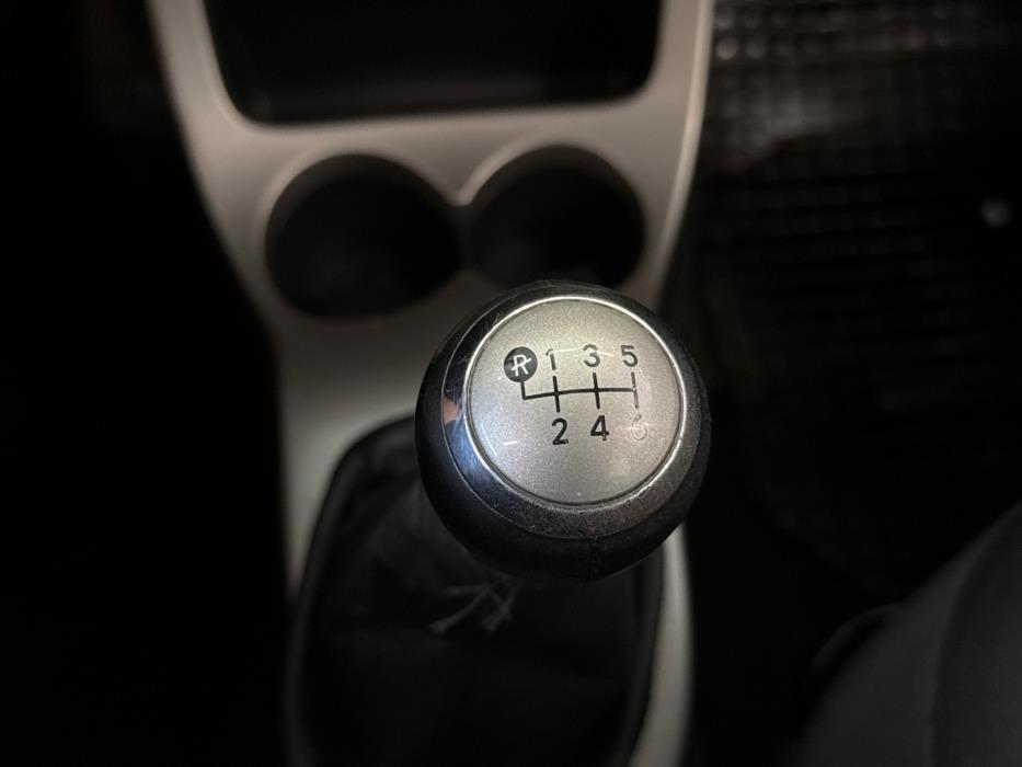 TOYOTA Urban Cruiser 2011