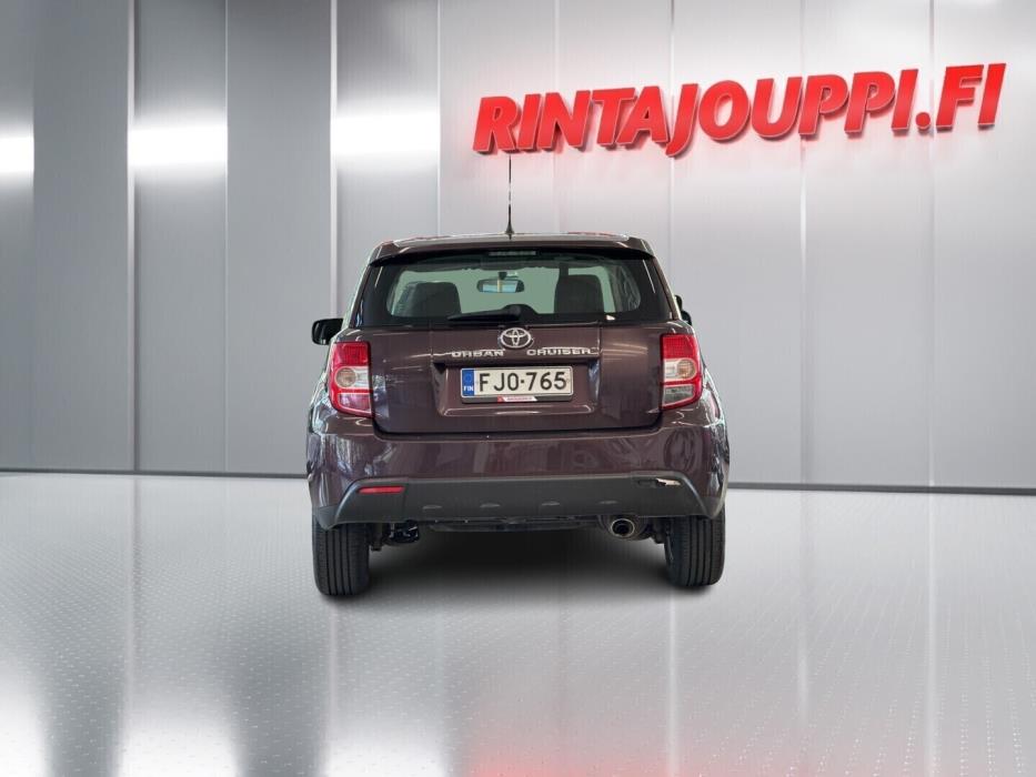 TOYOTA Urban Cruiser 2011