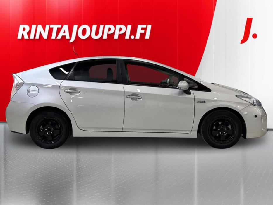 TOYOTA Prius PHEV 2012