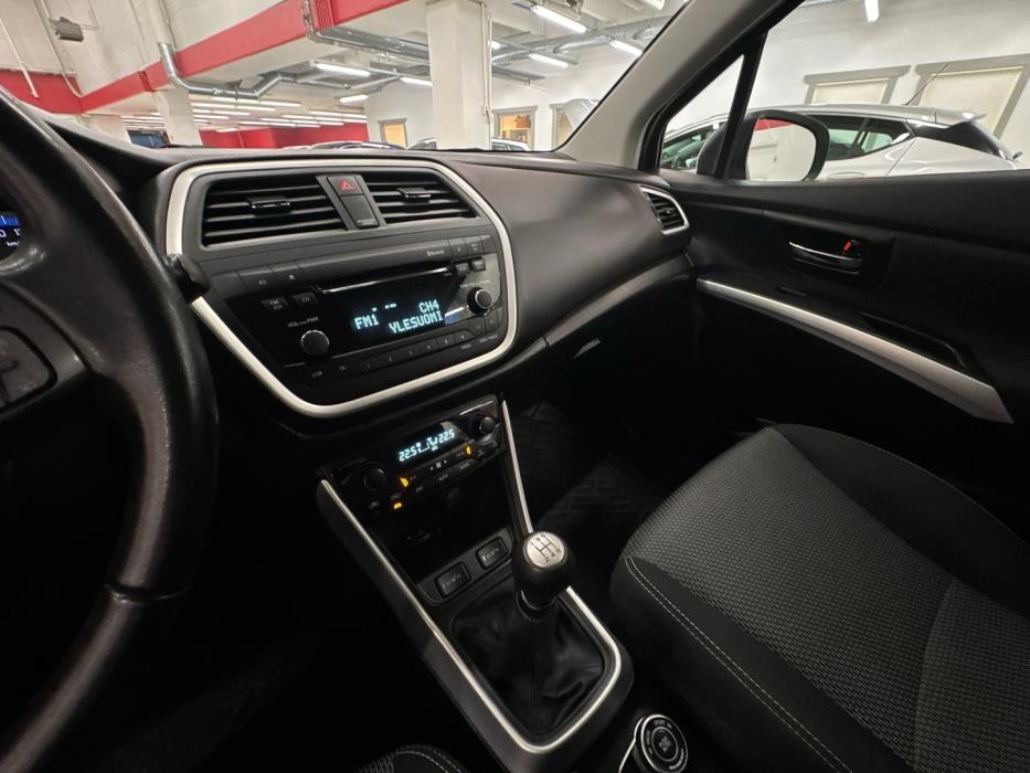SUZUKI SX4 S-Cross 2014