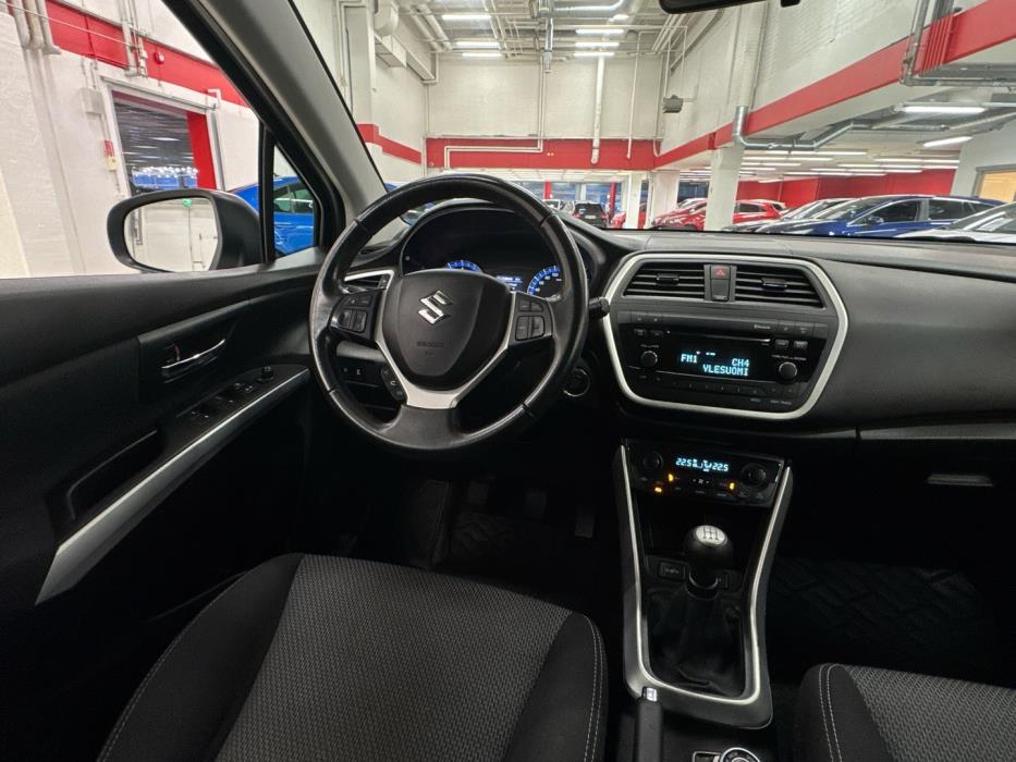 SUZUKI SX4 S-Cross 2014