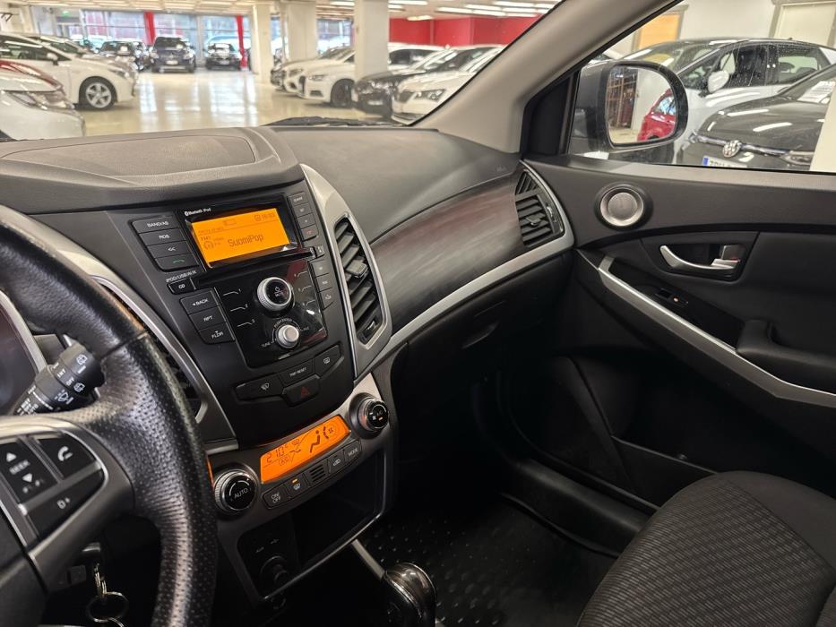 SSANGYONG Korando 2015