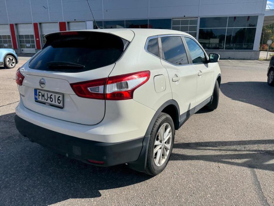 NISSAN Qashqai 2016