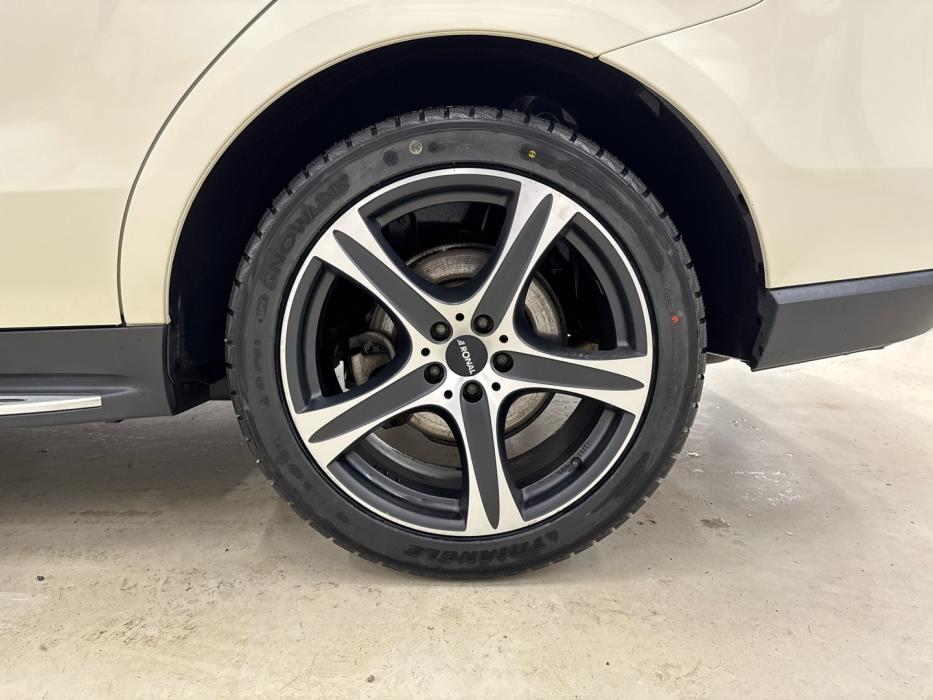 MERCEDES-BENZ ML 2012