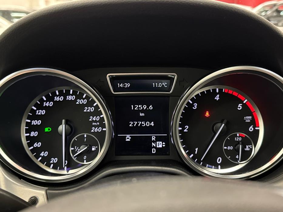 MERCEDES-BENZ ML 2012