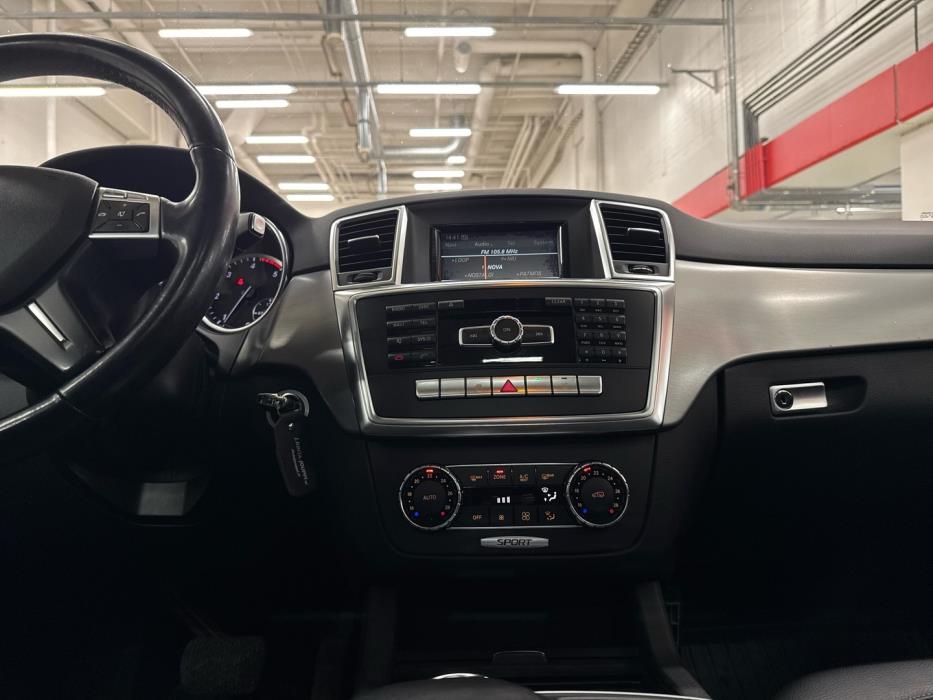 MERCEDES-BENZ ML 2012