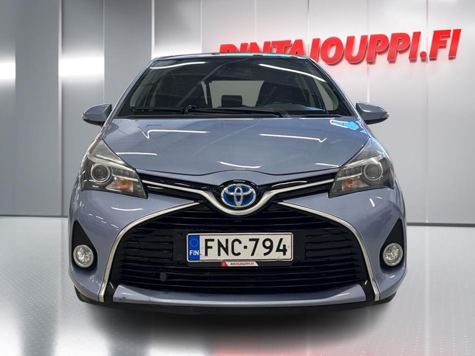 TOYOTA Yaris 2014
